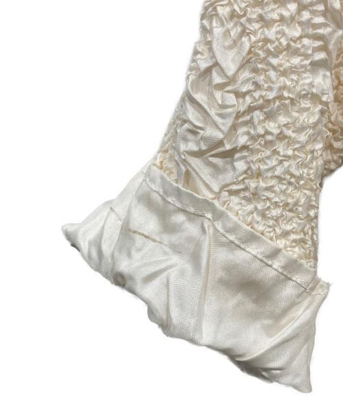 PEPLUM by YOSHIKI HISHINUMA（ペプラム バイ ヨシキヒシヌマ）PEPLUM by YOSHIKI HISHINUMA (ペプラム バイ ヨシキヒシヌマ) バックボタンシワ加工ブラウス ホワイト サイズ:2の古着・服飾アイテム