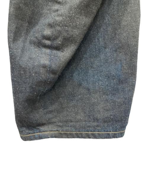 LEVI'S ENGINEERED（リーバイスエンジニアード）LEVI'S ENGINEERED (リーバイスエンジニアード) コーティング立体裁断デニムパンツ インディゴ サイズ:34の古着・服飾アイテム