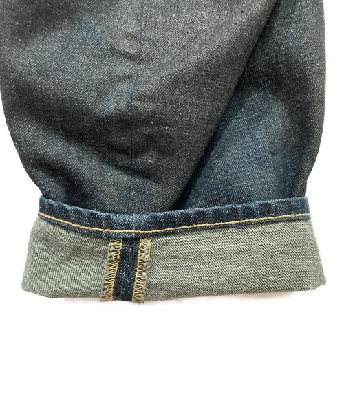 LEVI'S ENGINEERED（リーバイスエンジニアード）LEVI'S ENGINEERED (リーバイスエンジニアード) コーティング立体裁断デニムパンツ インディゴ サイズ:34の古着・服飾アイテム