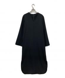 VERMEIL par iena（ヴェルメイユ パー イエナ）の古着「RELA*ION キーネックロングワンピース」｜ブラック