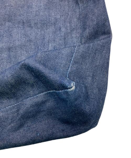 A.P.C.（アーペーセー）A.P.C. (アーペーセー) JJJJound (ジョウンド) デニムトートバッグ インディゴの古着・服飾アイテム