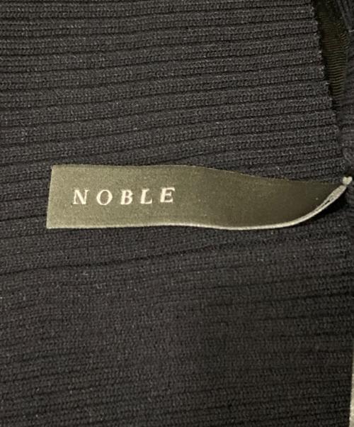 Noble（ノーブル）Noble (ノーブル) ゴールドボタンVネックリブニット ネイビー サイズ:FREEの古着・服飾アイテム