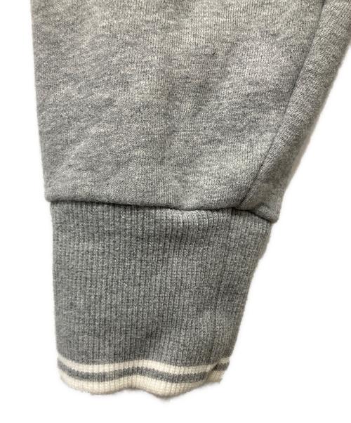 FRED PERRY（フレッドペリー）FRED PERRY (フレッドペリー) ハーフジップロゴスウェットシャツ グレー サイズ:Mの古着・服飾アイテム