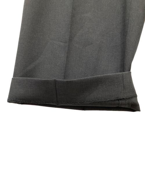 MAISON SPECIAL（メゾンスペシャル）MAISON SPECIAL (メゾンスペシャル) Toro-washer One Tuck Slacks グレー サイズ:01の古着・服飾アイテム