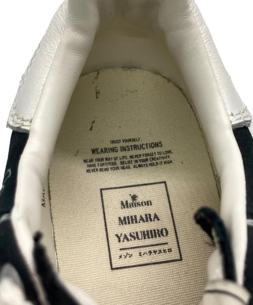 Maison MIHARA YASUHIRO（メゾン ミハラ ヤスヒロ）Maison MIHARA YASUHIRO (メゾン ミハラ ヤスヒロ) blakey graffiti printed Low ブラック サイズ:37の古着・服飾アイテム
