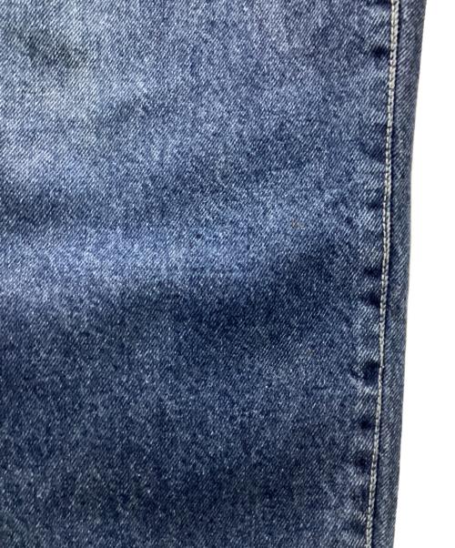 jean of plantation（ジーンオブプランテーション）jean of plantation (ジーンオブプランテーション) レザーパッチテーパードデニムパンツ インディゴ サイズ:3の古着・服飾アイテム