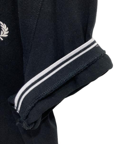 FRED PERRY（フレッドペリー）FRED PERRY (フレッドペリー) ポロシャツ ブラック サイズ:XLの古着・服飾アイテム