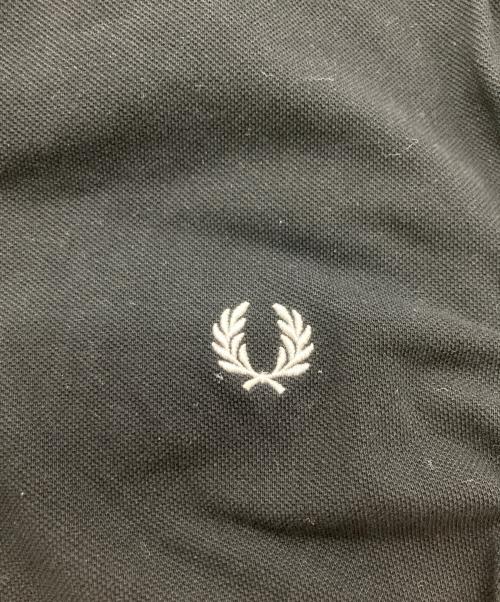 FRED PERRY（フレッドペリー）FRED PERRY (フレッドペリー) ポロシャツ ブラック サイズ:XLの古着・服飾アイテム