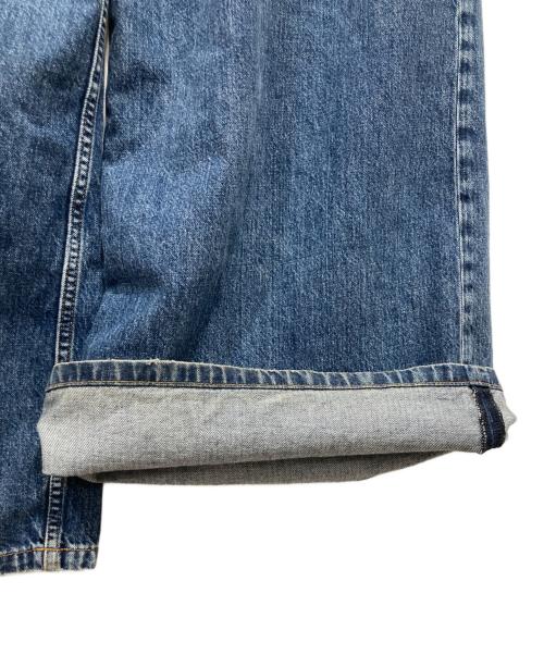 JOHN LAWRENCE SULLIVAN（ジョン ローレンス サリバン）JOHN LAWRENCE SULLIVAN (ジョン ローレンス サリバン) WASHED DENIM SUPER WIDE PANTS ブルー サイズ:44の古着・服飾アイテム