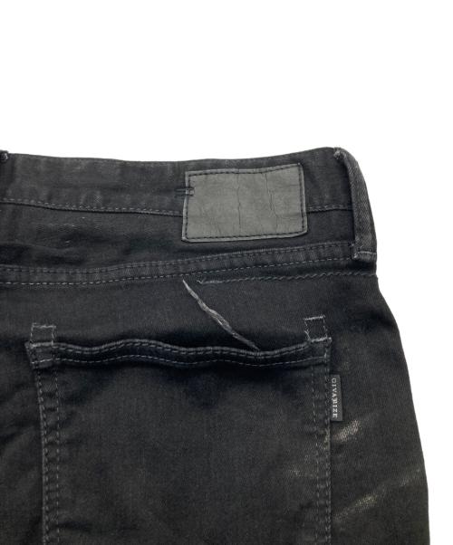 CIVARIZE（シヴァーライズ）CIVARIZE (シヴァーライズ) コーティングスキニーデニムパンツ ブラック サイズ:46の古着・服飾アイテム