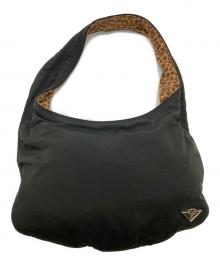BOTTEGA VENETA（ボッテガベネタ）の古着「リバーシブルワンショルダーバッグ」｜ブラック×ブラウン