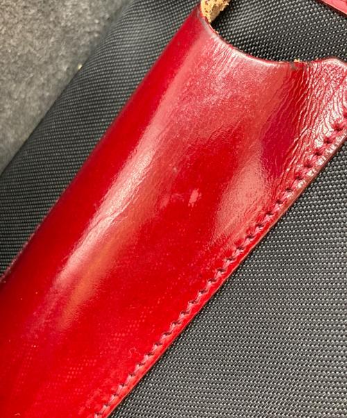 ISSEY MIYAKE ACCESSORY（イッセイミヤケアクセサリー）ISSEY MIYAKE ACCESSORY (イッセイミヤケアクセサリー) ワンショルダーバッグ ブラック×レッドの古着・服飾アイテム