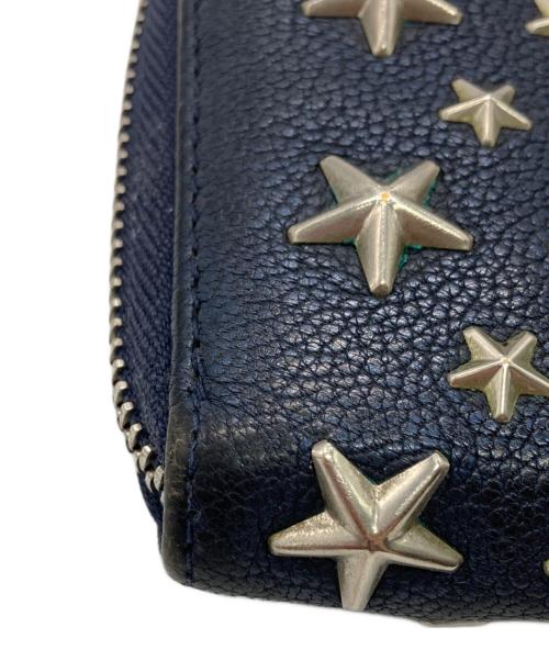 JIMMY CHOO（ジミーチュウ）JIMMY CHOO (ジミーチュウ) スタースタッズラウンドファスナー長財布 ネイビーの古着・服飾アイテム