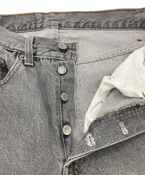 LEVI'S（リーバイス）LEVI'S (リーバイス) 501先染めデニムパンツ ブラック サイズ:W29L32の古着・服飾アイテム