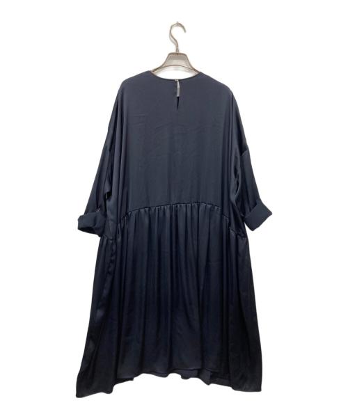 mizuiro-ind（ミズイロインド）mizuiro-ind (ミズイロインド) サテンワンピース ネイビー サイズ:FREEの古着・服飾アイテム