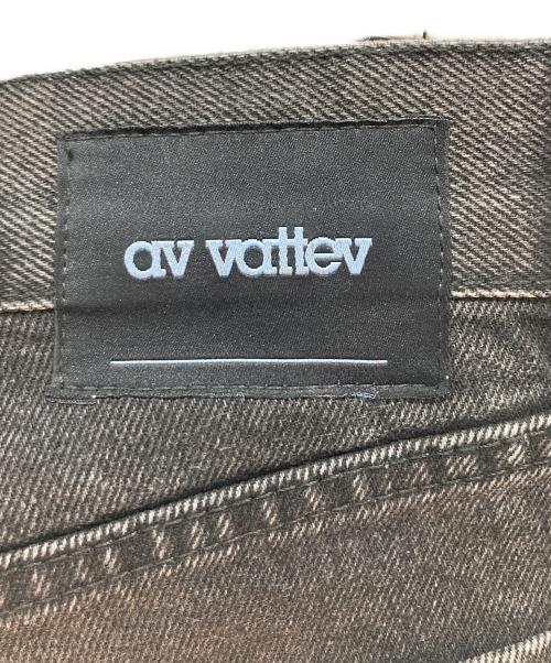 av vattev（エーブイヴァッテフ）av vattev (エーブイヴァッテフ) デニムパンツ ブラック サイズ:M 未使用品の古着・服飾アイテム