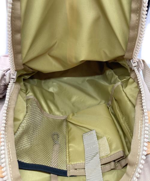 F/CE.（エフシーイー）F/CE. (エフシーイー) 950 TRAVEL BP ベージュの古着・服飾アイテム