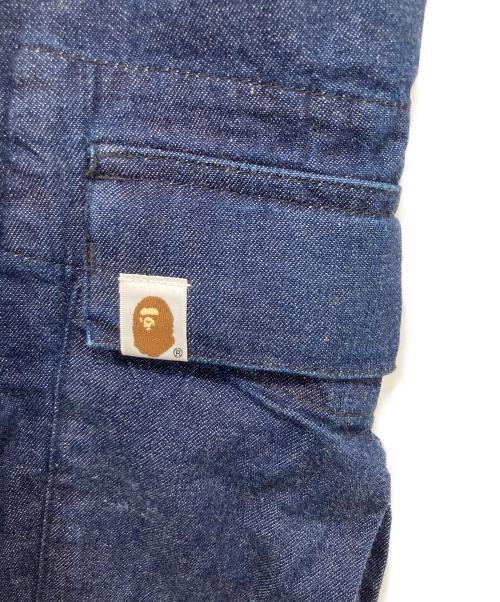 A BATHING APE（アベイシングエイプ）A BATHING APE (アベイシングエイプ) ハーフカーゴパンツ インディゴ サイズ:Lの古着・服飾アイテム