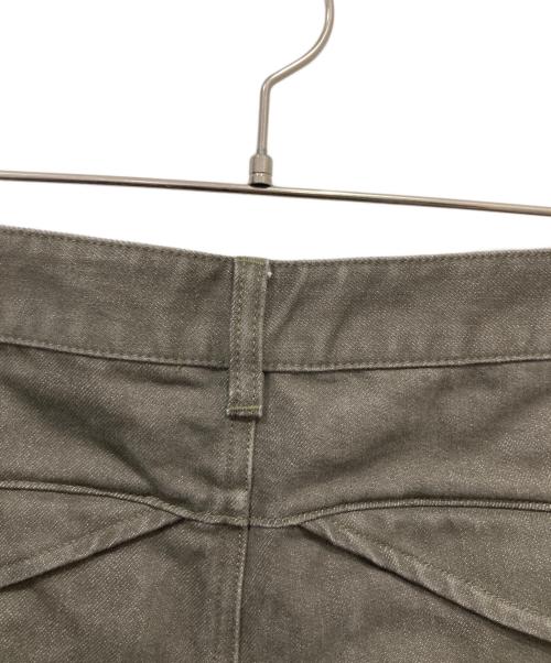 norybrand（ノーリーブランド）norybrand (ノーリーブランド) カーブフィットパンツ カーキ サイズ:Mの古着・服飾アイテム