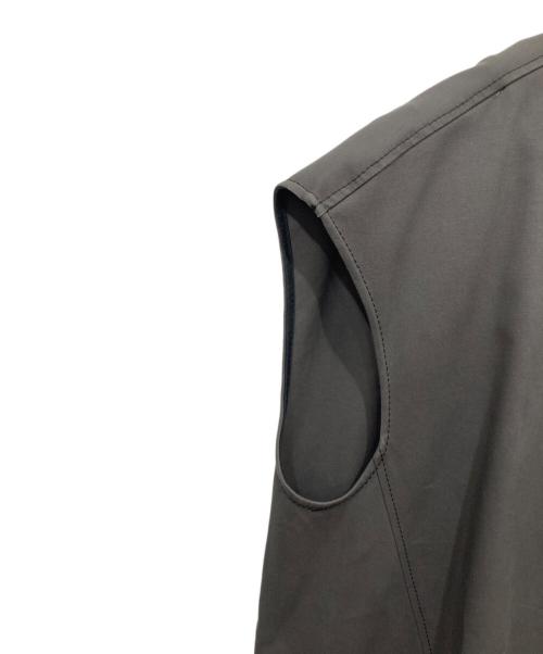 LOHEN（ローヘン）LOHEN (ローヘン) フロントZIPフォルムロングワンピース グレー サイズ:Freeの古着・服飾アイテム