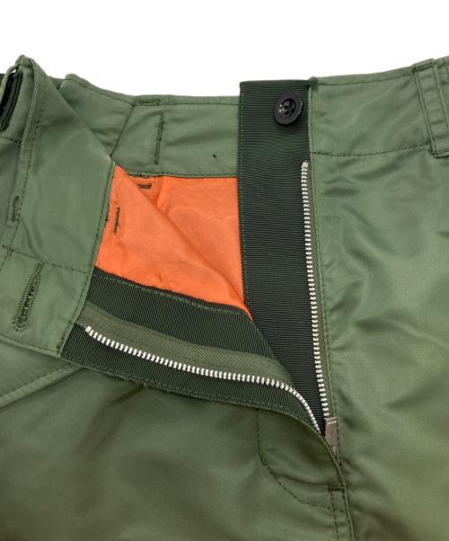 sacai（サカイ）sacai (サカイ) Nylon Twill Mix Skirt カーキグリーンの古着・服飾アイテム