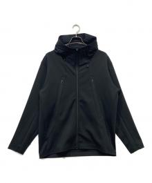 DESCENTE ALLTERRAIN（デザイント オルテライン）の古着「ソフトシェルジャケット / フーデッドジャケット」｜ブラック