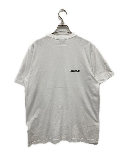 VETMENTS（ヴェトモン）VETMENTS (ヴェトモン) Tシャツ ホワイト サイズ:XSの古着・服飾アイテム