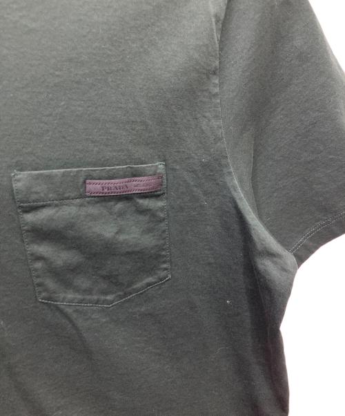 PRADA（プラダ）PRADA (プラダ) ポケットTシャツ グリーン サイズ:Mの古着・服飾アイテム