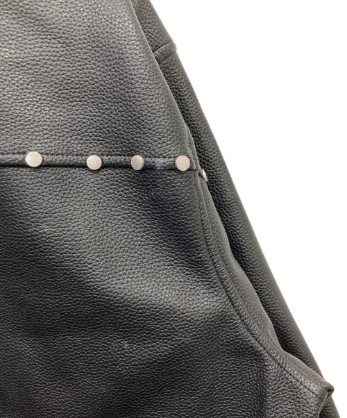 AFB（エーエフビー）AFB (エーエフビー) STUDDED BOMBER JACKET ブラック サイズ:Mの古着・服飾アイテム