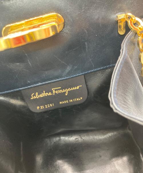 Salvatore Ferragamo（サルヴァトーレ フェラガモ）Salvatore Ferragamo (サルヴァトーレ フェラガモ) ガンチーニチェーンショルダーバッグ ブラックの古着・服飾アイテム
