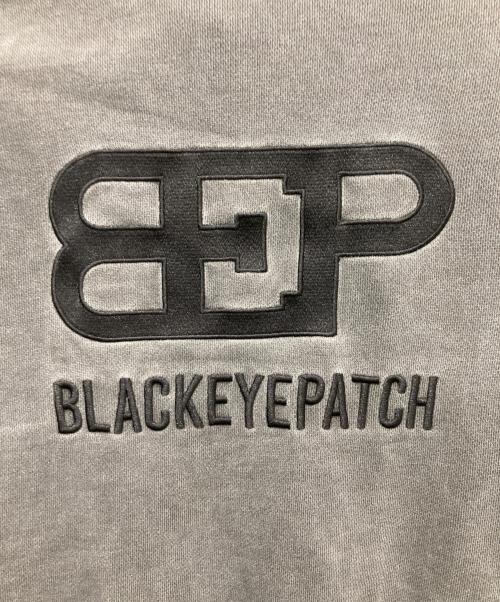 THE BLACK EYE PATCH（ブラックアイパッチ）THE BLACK EYE PATCH (ブラックアイパッチ) Supercar Half Zip Sweat グレー サイズ:XLの古着・服飾アイテム