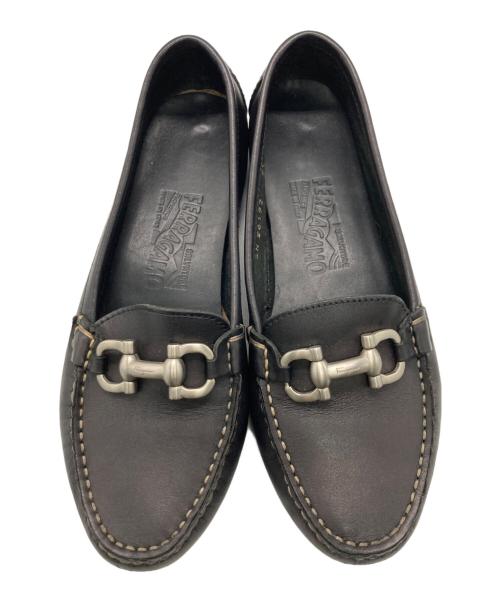 Salvatore Ferragamo（サルヴァトーレ フェラガモ）Salvatore Ferragamo (サルヴァトーレ フェラガモ) ローファー ブラック サイズ:5　1/2の古着・服飾アイテム