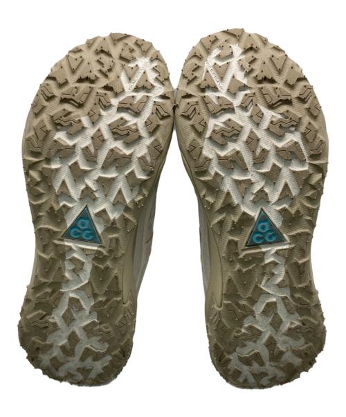 NIKE ACG（ナイキエーシージー）NIKE ACG (ナイキエーシージー) Mountain Fly 2 Low ベージュ サイズ:30の古着・服飾アイテム
