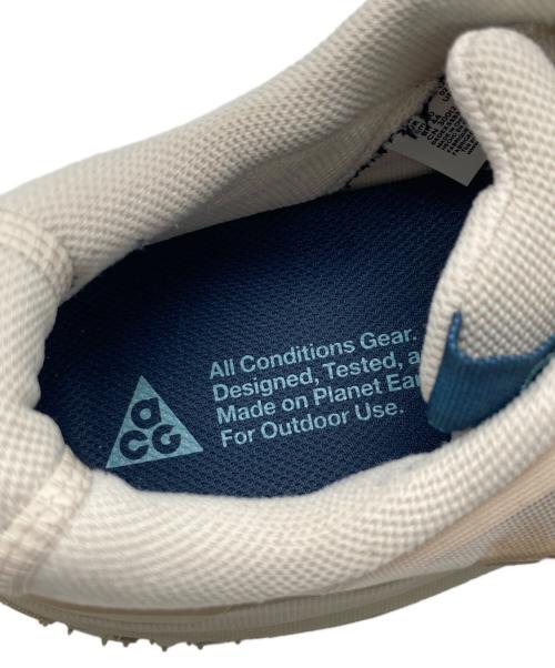 NIKE ACG（ナイキエーシージー）NIKE ACG (ナイキエーシージー) Mountain Fly 2 Low ベージュ サイズ:30の古着・服飾アイテム