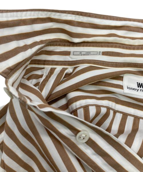 IM ISSEY MIYAKE（アイエムイッセイミヤケ）IM ISSEY MIYAKE (アイエムイッセイミヤケ) ストライプシャツ ホワイト×ブラウン サイズ:Mの古着・服飾アイテム