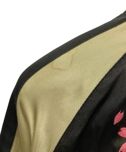 百花繚乱（ヒャッカリョウラン）百花繚乱 (ヒャッカリョウラン) スカジャン レッド×ブラック サイズ:Mの古着・服飾アイテム