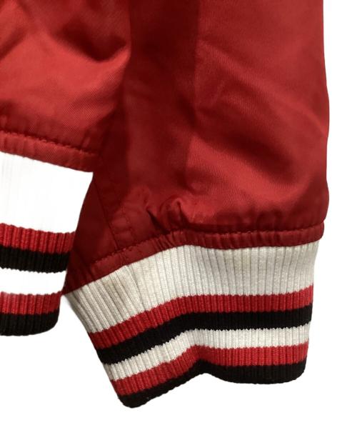 EVISU（エヴィス）EVISU (エヴィス) ナイロンボンバージャケット ブラック×レッド サイズ:2XLの古着・服飾アイテム