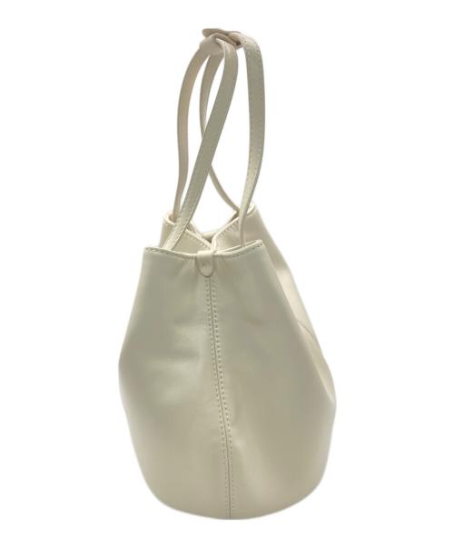 Atelier de LUMEN（アトリエ・ド・ルメン）ATELIER DE LUMEN (アトリエ・ド・ルメン) BON BALLON BAG ホワイトの古着・服飾アイテム