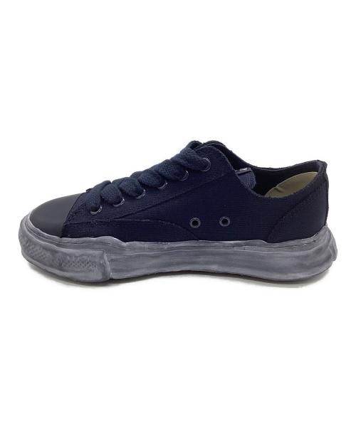 Maison MIHARA YASUHIRO（メゾン ミハラ ヤスヒロ）Maison MIHARA YASUHIRO (メゾン ミハラ ヤスヒロ) Peterson Low Over Dy ネイビー サイズ:42の古着・服飾アイテム