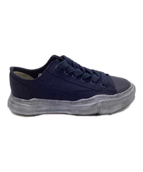 Maison MIHARA YASUHIRO（メゾン ミハラ ヤスヒロ）Maison MIHARA YASUHIRO (メゾン ミハラ ヤスヒロ) Peterson Low Over Dy ネイビー サイズ:42の古着・服飾アイテム