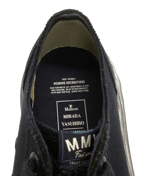 Maison MIHARA YASUHIRO（メゾン ミハラ ヤスヒロ）Maison MIHARA YASUHIRO (メゾン ミハラ ヤスヒロ) Peterson Low Over Dy ネイビー サイズ:42の古着・服飾アイテム