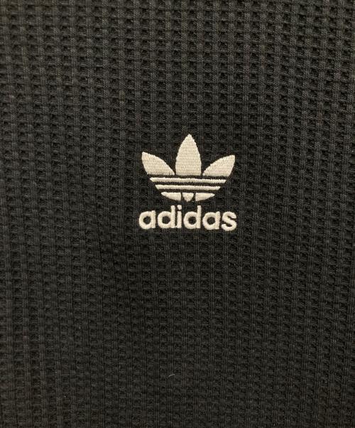adidas（アディダス）adidas (アディダス) ワッフルクラシック トラックトップ ブラック サイズ:Lの古着・服飾アイテム