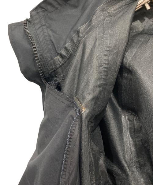 US ARMY（ユーエスアーミー）US ARMY (ユーエスアーミー) ECWCS GEN2 GORE-TEX PARKA ブラック サイズ:MEDIUM-REGULARの古着・服飾アイテム