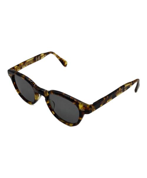 OLIVER PEOPLES（オリバーピープルズ）OLIVER PEOPLES (オリバーピープルズ) 折り畳みサングラス ブラウン サイズ:47□22-137の古着・服飾アイテム