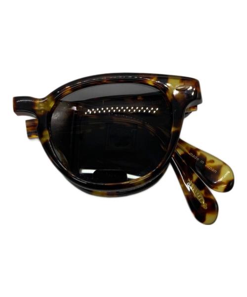 OLIVER PEOPLES（オリバーピープルズ）OLIVER PEOPLES (オリバーピープルズ) 折り畳みサングラス ブラウン サイズ:47□22-137の古着・服飾アイテム