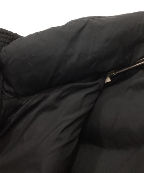 MONCLER（モンクレール）MONCLER (モンクレール) CLUNY ダウンジャケット ブラックの古着・服飾アイテム