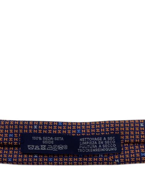 HERMES（エルメス）HERMES (エルメス) アーケードHシルクネクタイ オレンジ×ネイビー サイズ:下記参照の古着・服飾アイテム