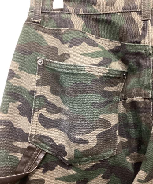 CAMPHOR WOOD（カンファーウッド）CAMPHOR WOOD (カンファーウッド) フェイクレザー切替カモフラージュパンツ カーキ×ブラウン サイズ:Lの古着・服飾アイテム