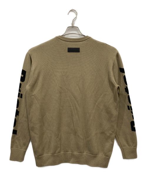 F.C.R.B.（エフシーレアルブリストル）F.C.R.B. (エフシーレアルブリストル) SLEEVE AUTHENTIC LOGO CREWNECK KNIT カーキ サイズ:Sの古着・服飾アイテム