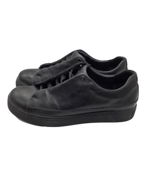 ISSEY MIYAKE MEN（イッセイミヤケメン）ISSEY MIYAKE MEN (イッセイミヤケメン) レザースニーカー ブラック サイズ:4の古着・服飾アイテム